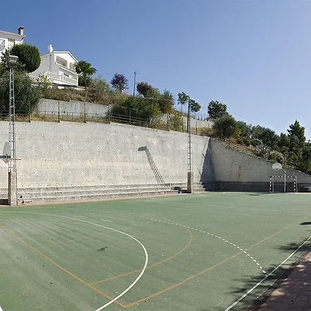Inturjoven Viznar Hostel